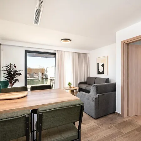 Soleluna - The Project Villa *